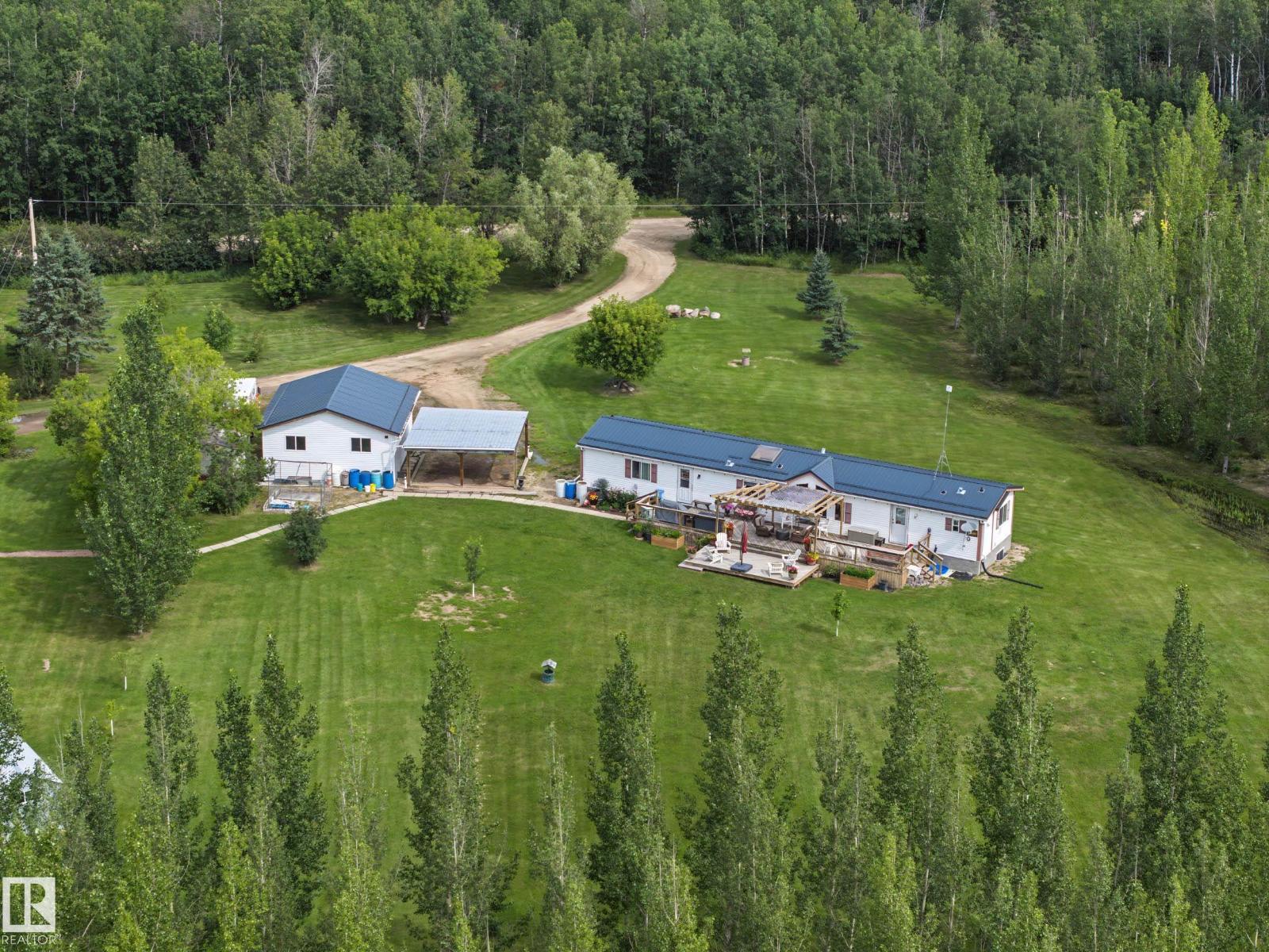3025a Twp Road 562, Rural Lac Ste. Anne County, Alberta T0E 1A0 - Photo 3 - E4502912