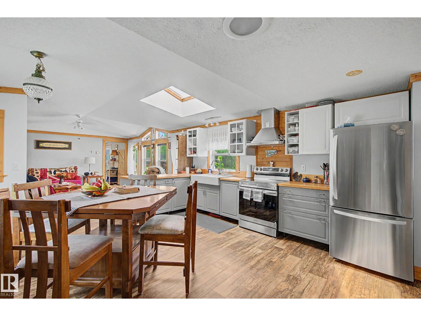 3025a Twp Road 562, Rural Lac Ste. Anne County, Alberta T0E 1A0 - Photo 6 - E4502912