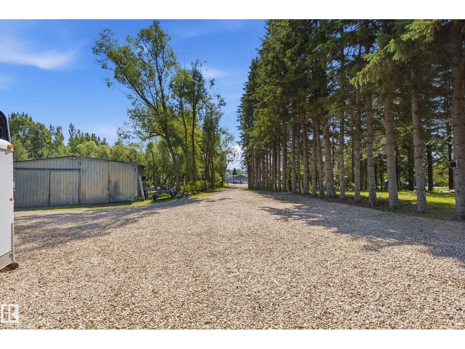 #60 2304 Twp Road 522, Rural Parkland County, Alberta T0E 0H0 - Photo 35 - E4502981