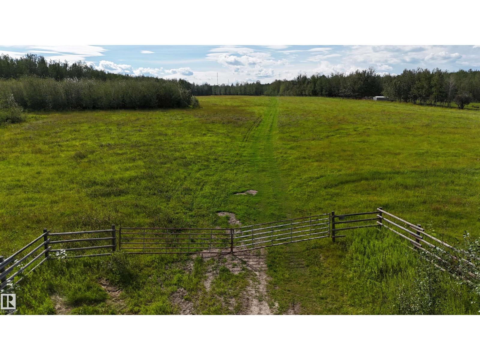 Twp 512 Rr 75, Rural Parkland County, Alberta T7A 1R9 - Photo 1 - E4503017