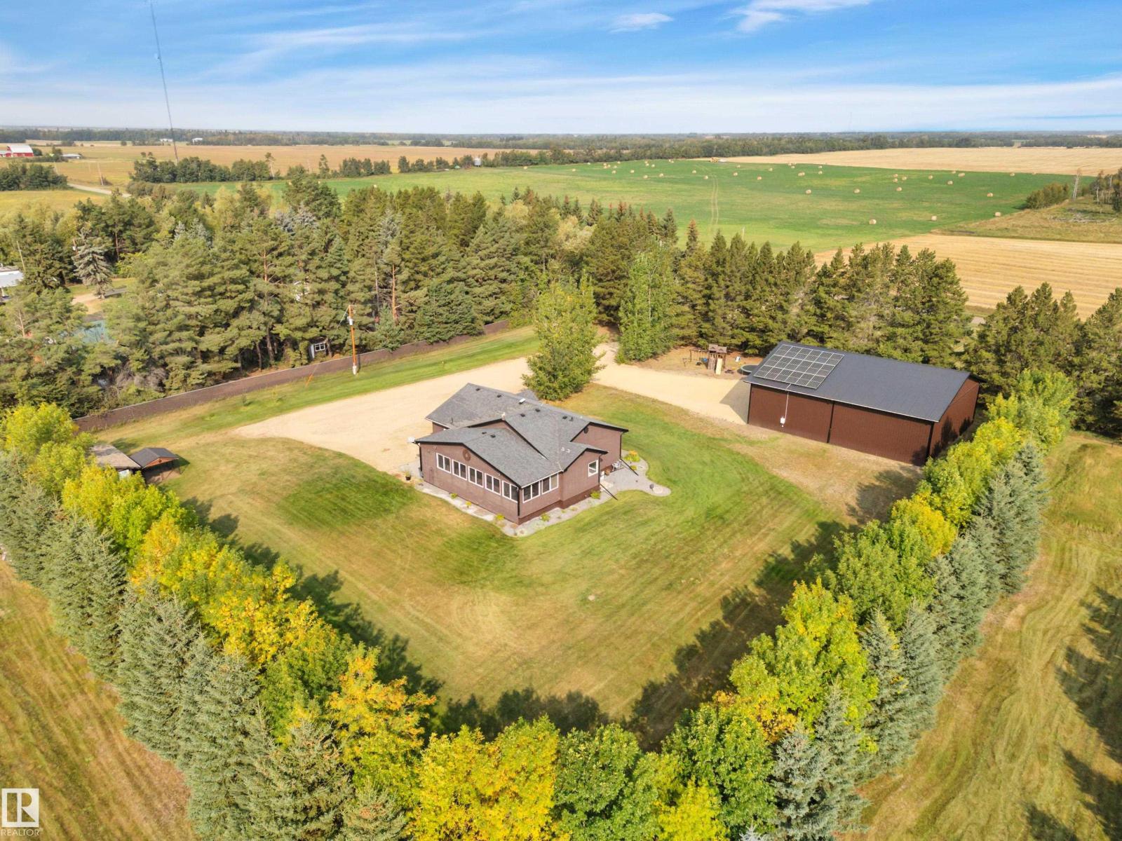250023 Twp Road 480, Rural Wetaskiwin County, Alberta T0C 1Z0 - Photo 1 - E4503116