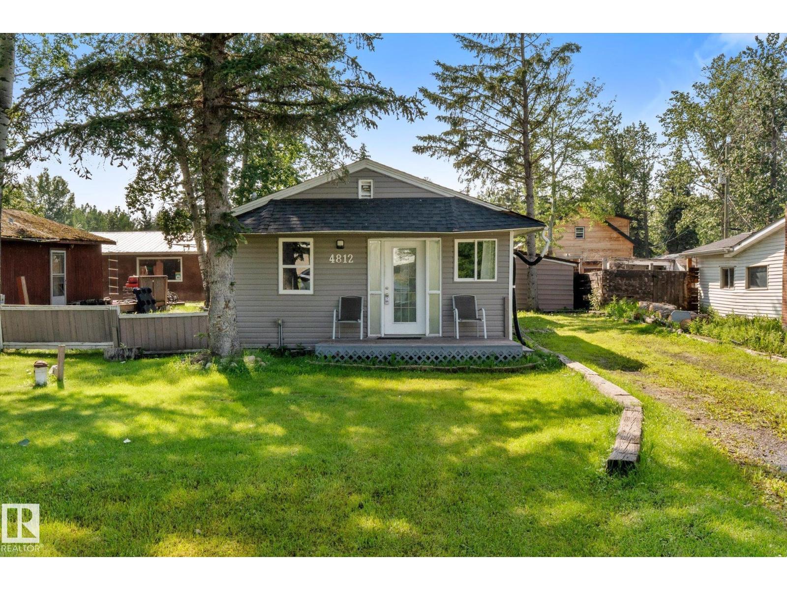 4812 59 St, Rural Lac Ste. Anne County, Alberta T0E 0A0 - Photo 1 - E4503327
