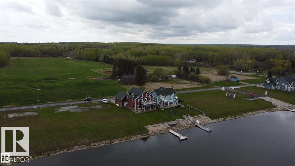 28 Sunset Harbour, Rural Wetaskiwin County, Alberta T0C 0V0 - Photo 1 - E4503373