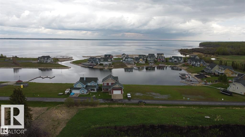 28 Sunset Harbour, Rural Wetaskiwin County, Alberta T0C 0V0 - Photo 2 - E4503373