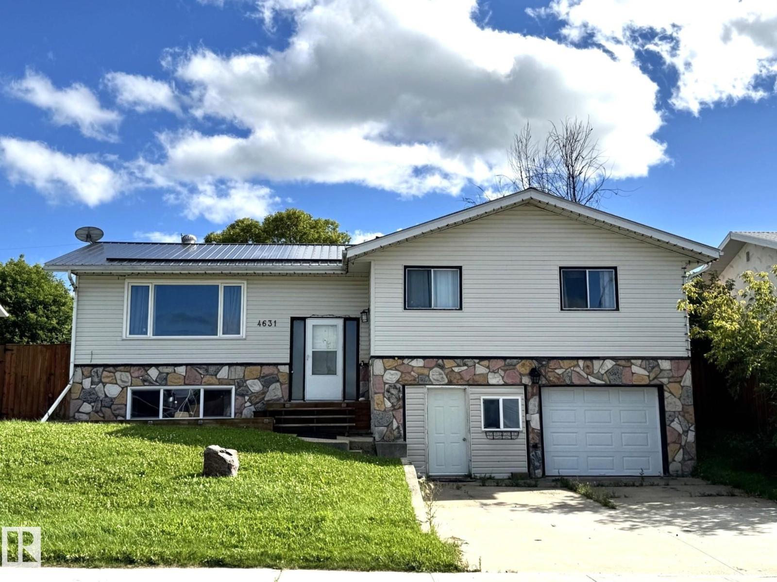 4631 47 Av, Evansburg, Alberta T0E 0T0 - Photo 1 - E4503755