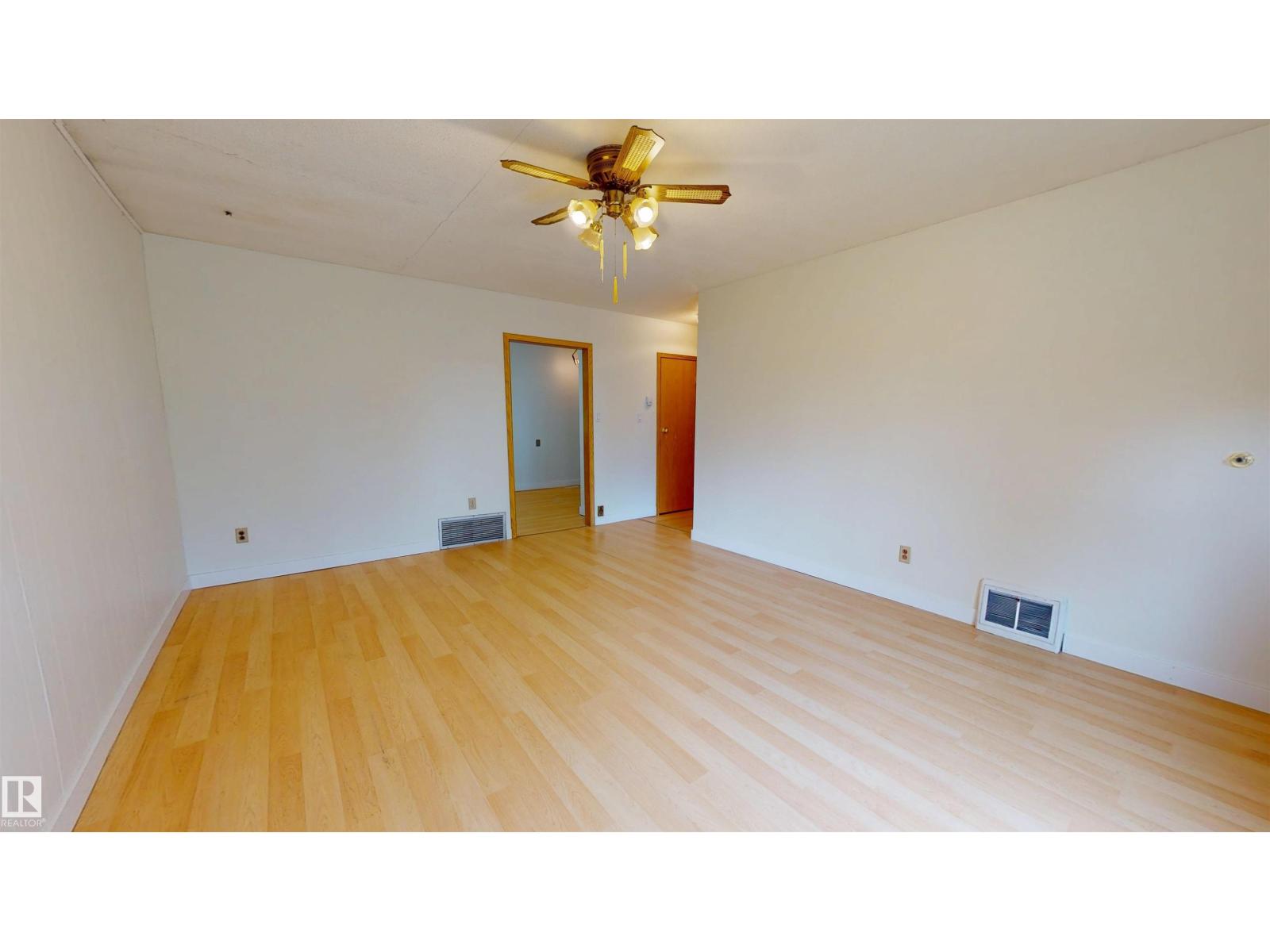 Unknown Address, , - Photo 20 - E4504067