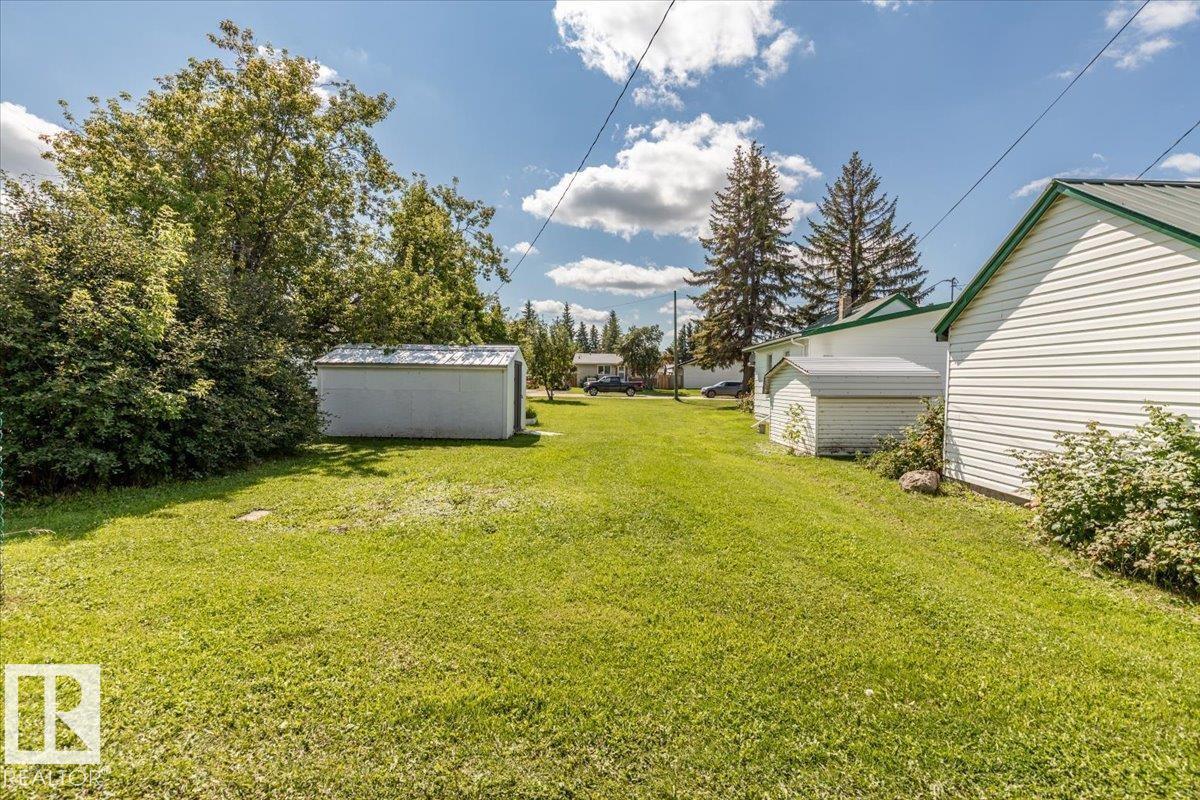 5032 & 5036 53 Ave, Warburg, Alberta  T0C 2T0 - Photo 20 - E4504131