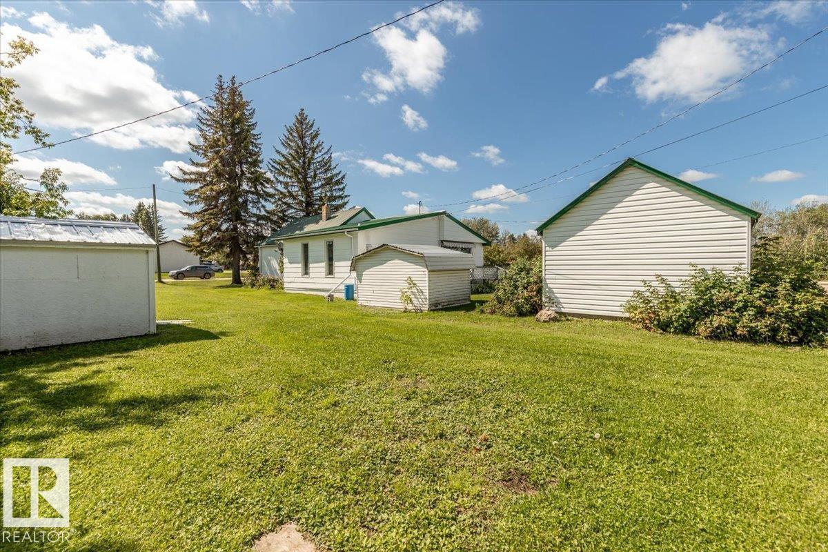 5032 & 5036 53 Ave, Warburg, Alberta  T0C 2T0 - Photo 21 - E4504131
