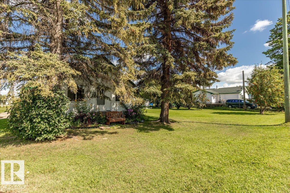 5032 & 5036 53 Ave, Warburg, Alberta  T0C 2T0 - Photo 24 - E4504131