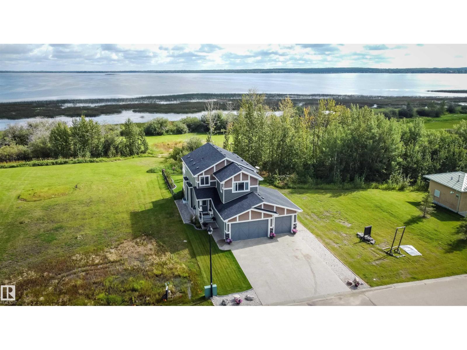 3410 Ste. Anne Tr, Rural Lac Ste. Anne County, Alberta T0E 0A1 - Photo 2 - E4504240