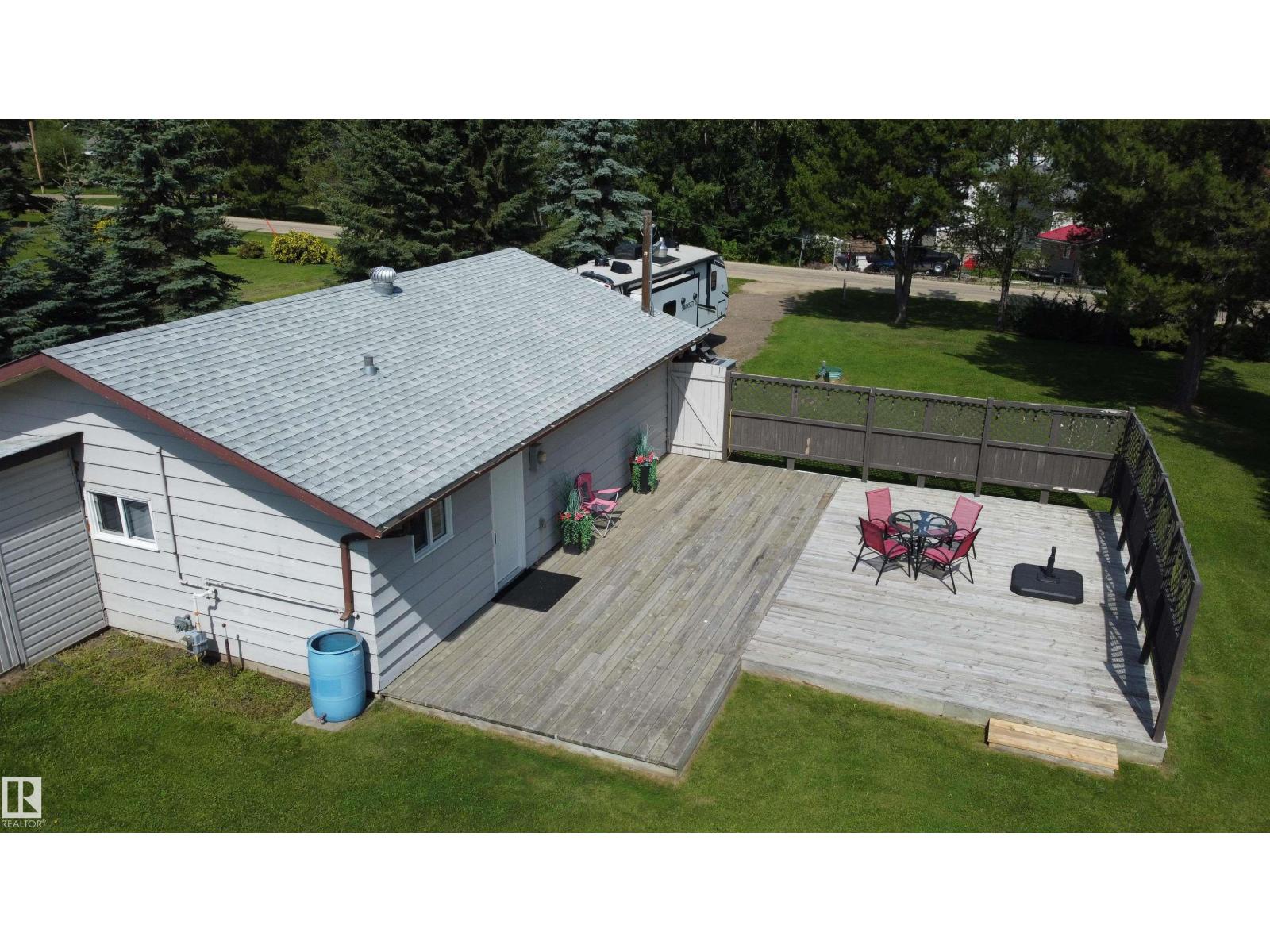 38 Lakeshore Dr, Rural Wetaskiwin County, Alberta  T0C 2V0 - Photo 16 - E4504436