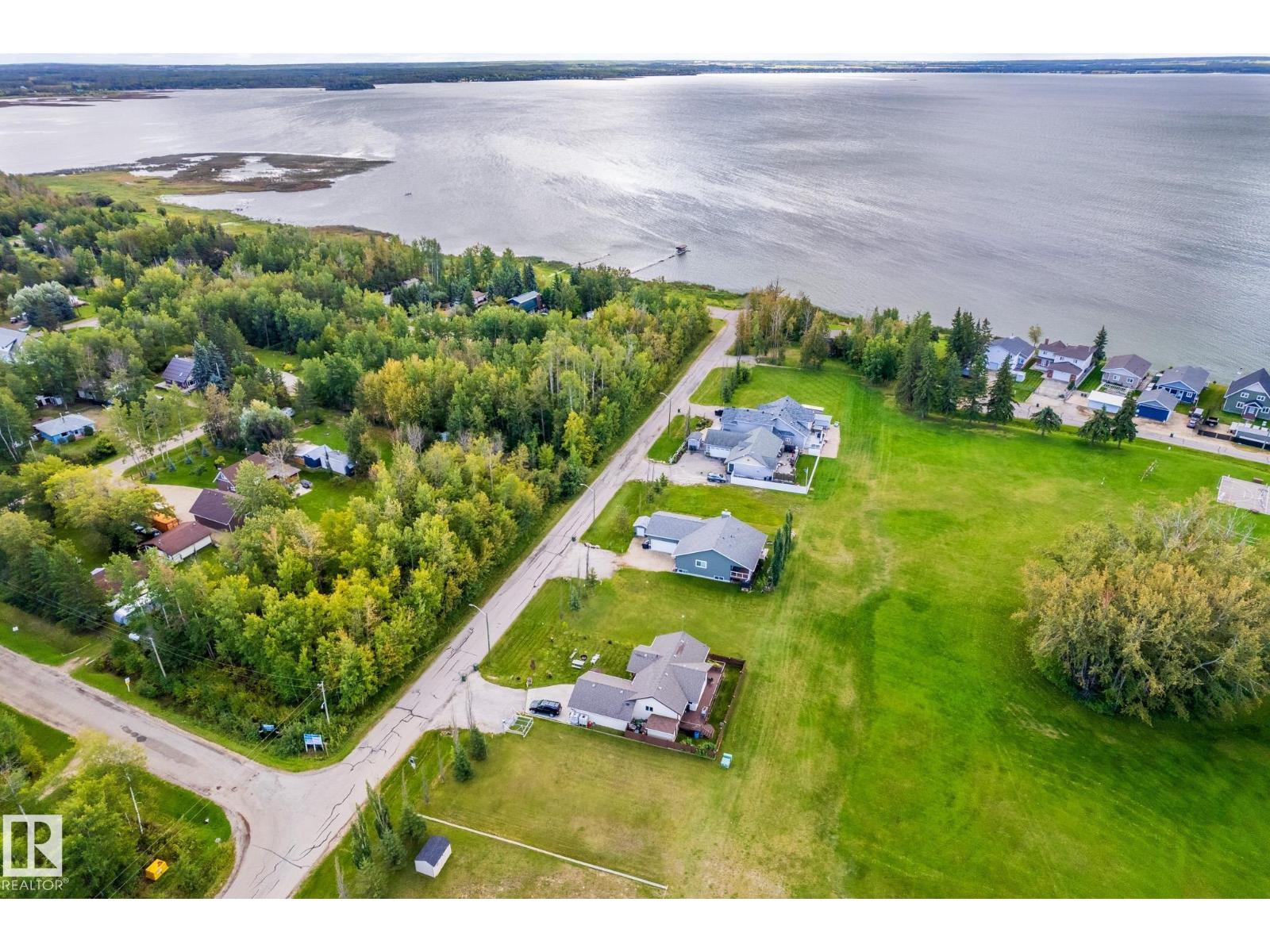 101 1 St, Rural Lac Ste. Anne County, Alberta T0E 1A0 - Photo 14 - E4504604