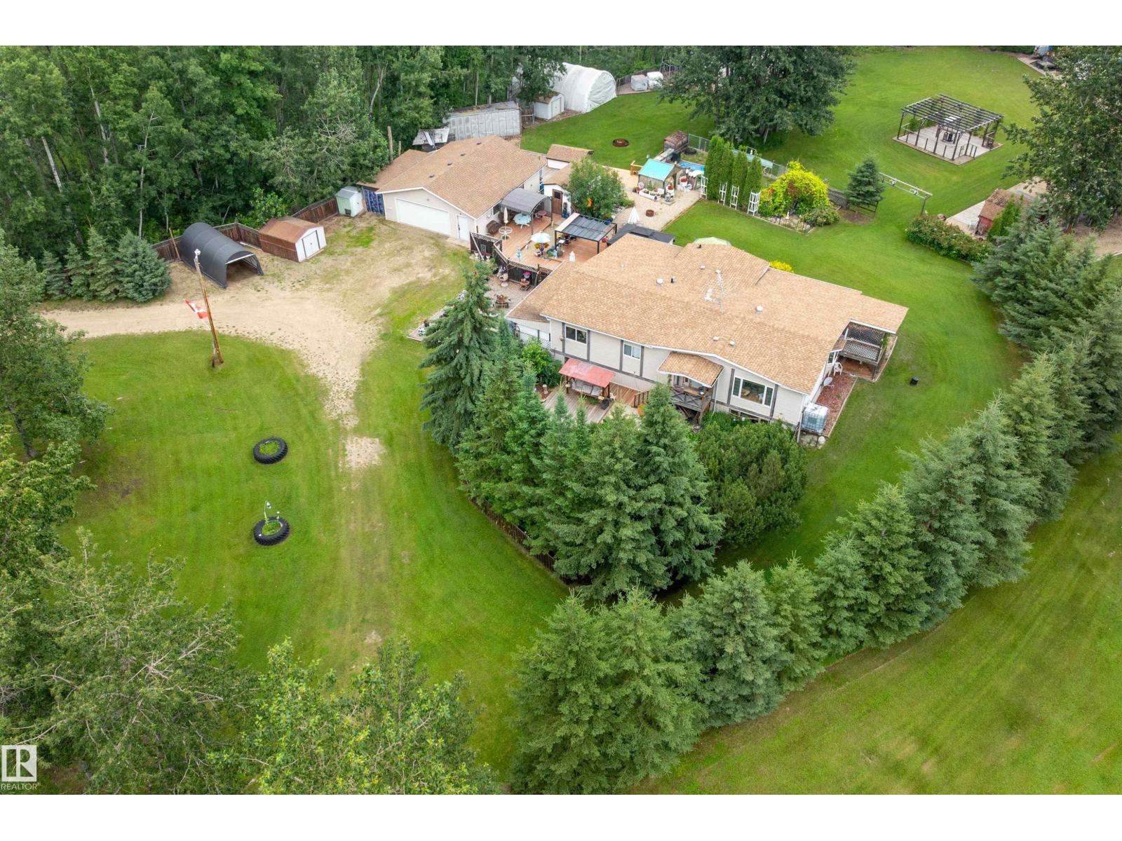 1001 45 St St, Rural Wetaskiwin County, Alberta  T0C 2C0 - Photo 1 - E4504633