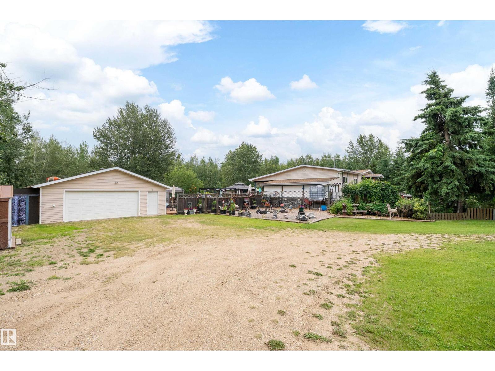 1001 45 St St, Rural Wetaskiwin County, Alberta  T0C 2C0 - Photo 38 - E4504633