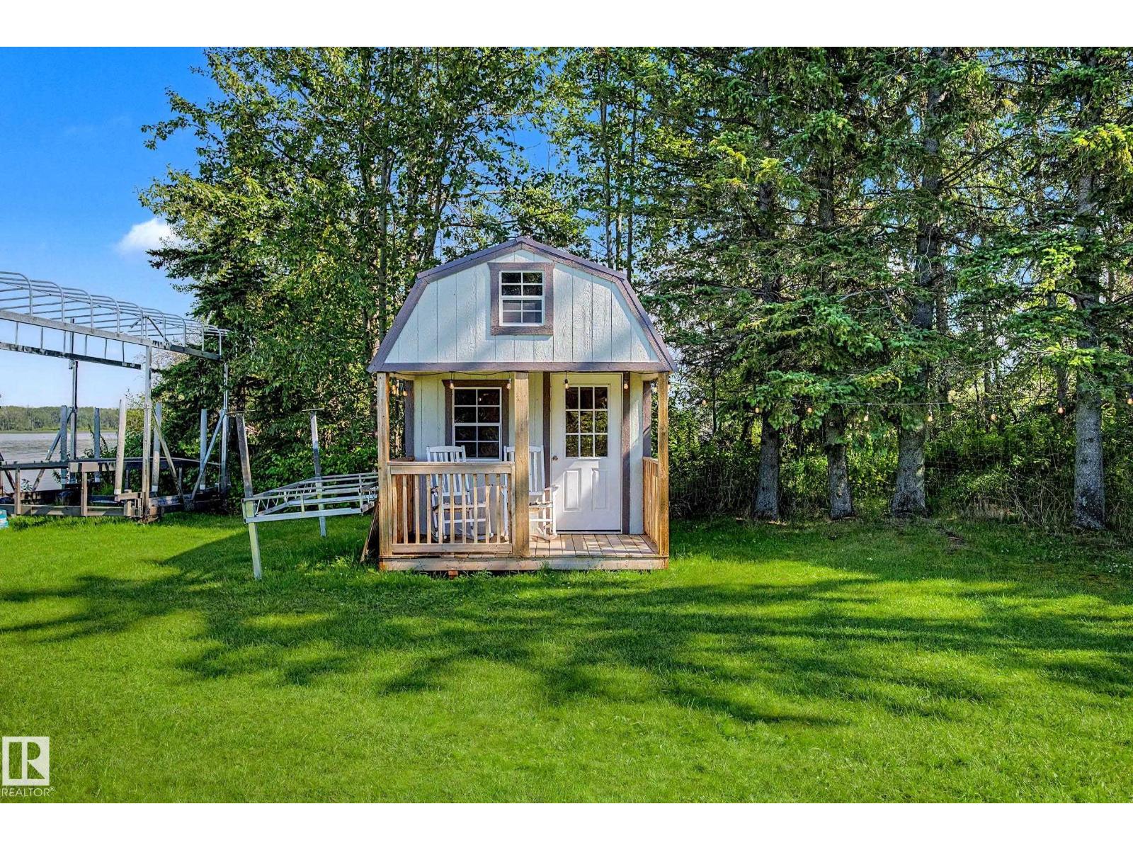 624 Lakeshore Dr Dr E, Rural Wetaskiwin County, Alberta T0C 0T0 - Photo 5 - E4504635