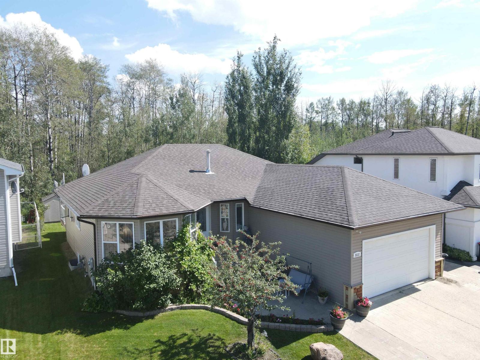 3512 45 St, Drayton Valley, Alberta T7A 1W3 - Photo 1 - E4504810