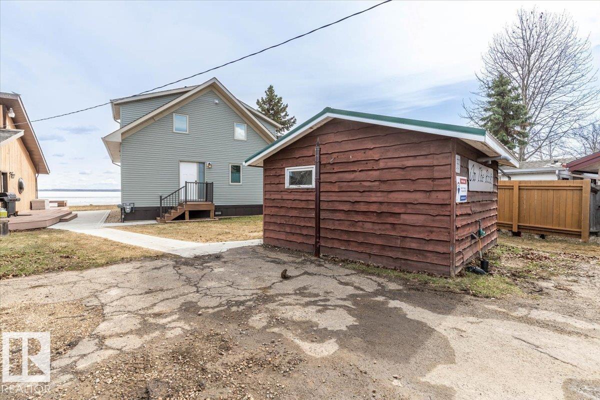 33 Lakeshore Dr, Rural Wetaskiwin County, Alberta  T0C 2V0 - Photo 25 - E4504811