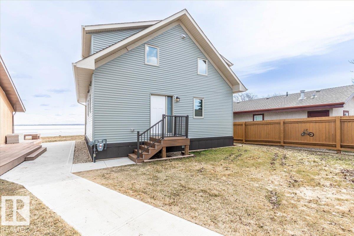 33 Lakeshore Dr, Rural Wetaskiwin County, Alberta  T0C 2V0 - Photo 39 - E4504811