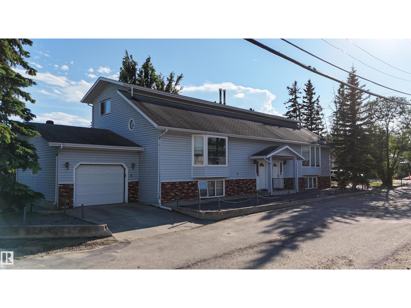 4805 47 St, Drayton Valley, Alberta  T7A 1H8 - Photo 1 - E4504827