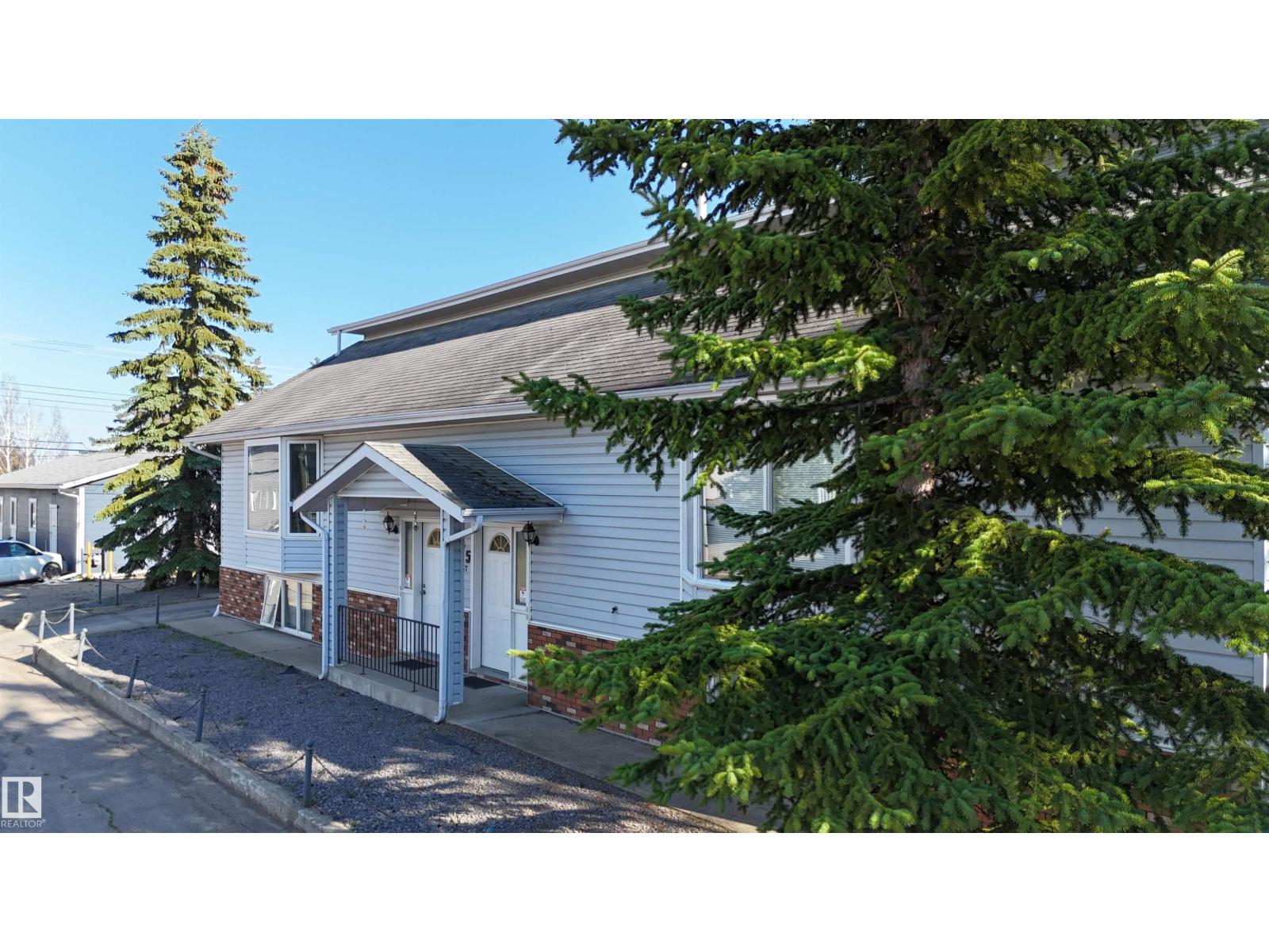 4805 47 St, Drayton Valley, Alberta  T7A 1H8 - Photo 2 - E4504827