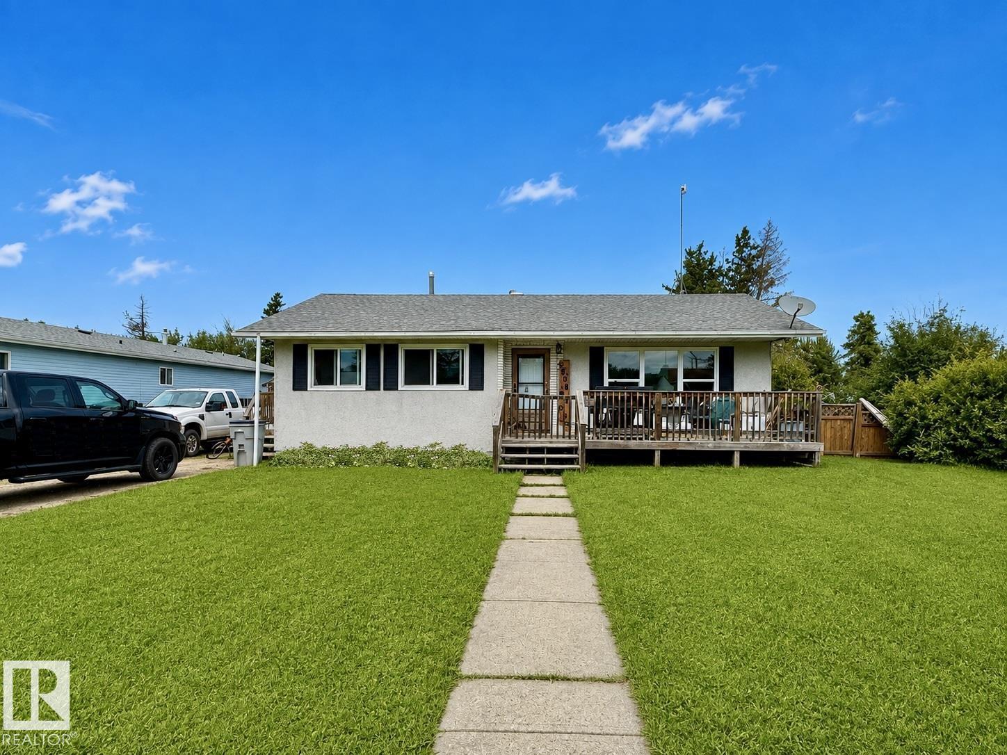 4808 52 Av, Wildwood, Alberta T0E 2M0 - Photo 1 - E4505114