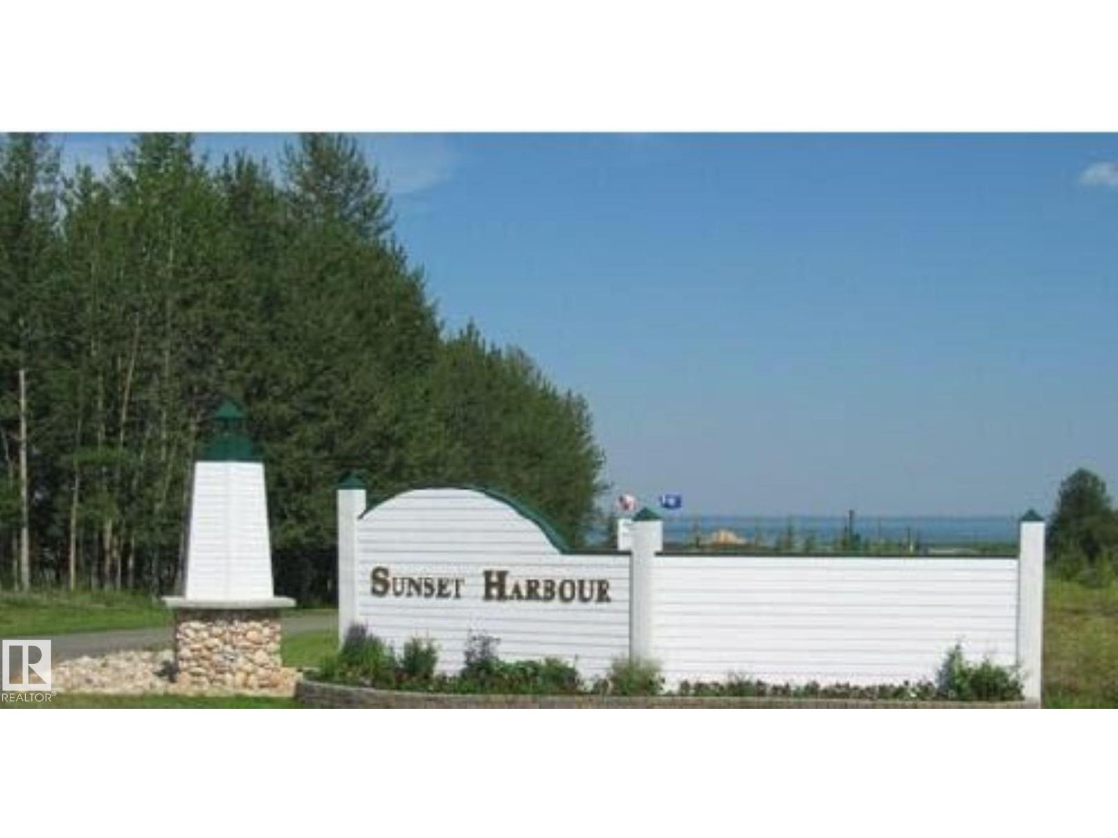 35 Sunset Harbour, Rural Wetaskiwin County, Alberta T0C 2V0 - Photo 1 - E4505392