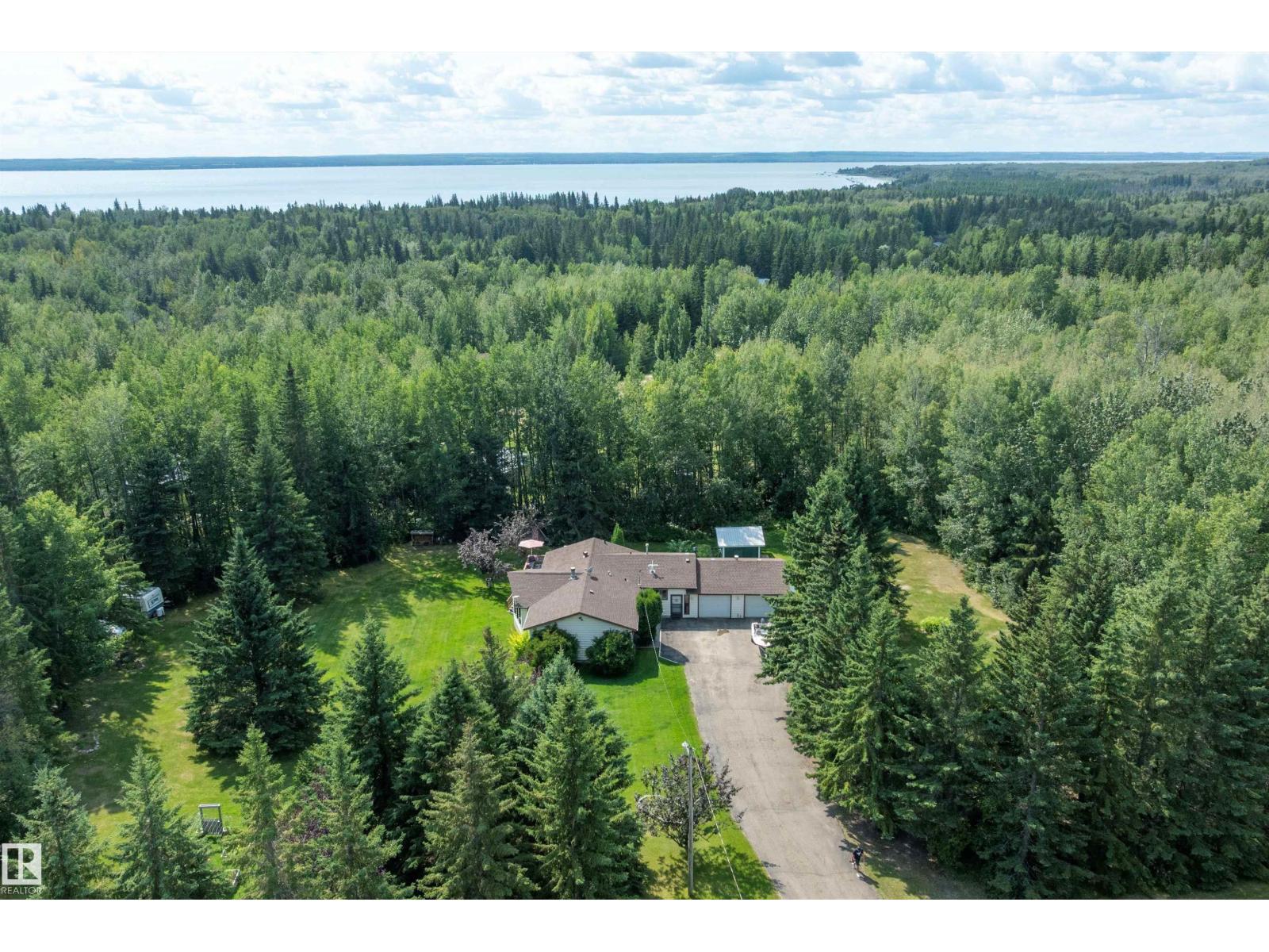801 Highland Rd, Rural Wetaskiwin County, Alberta T0C 2C0 - Photo 2 - E4505438