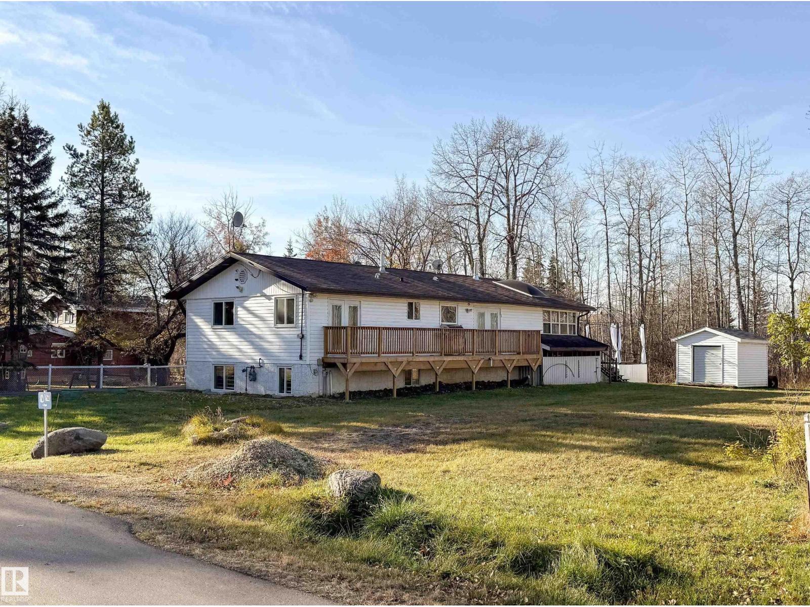 620 & 621 6 St, Rural Lac Ste. Anne County, Alberta  T0E 1A0 - Photo 1 - E4505691