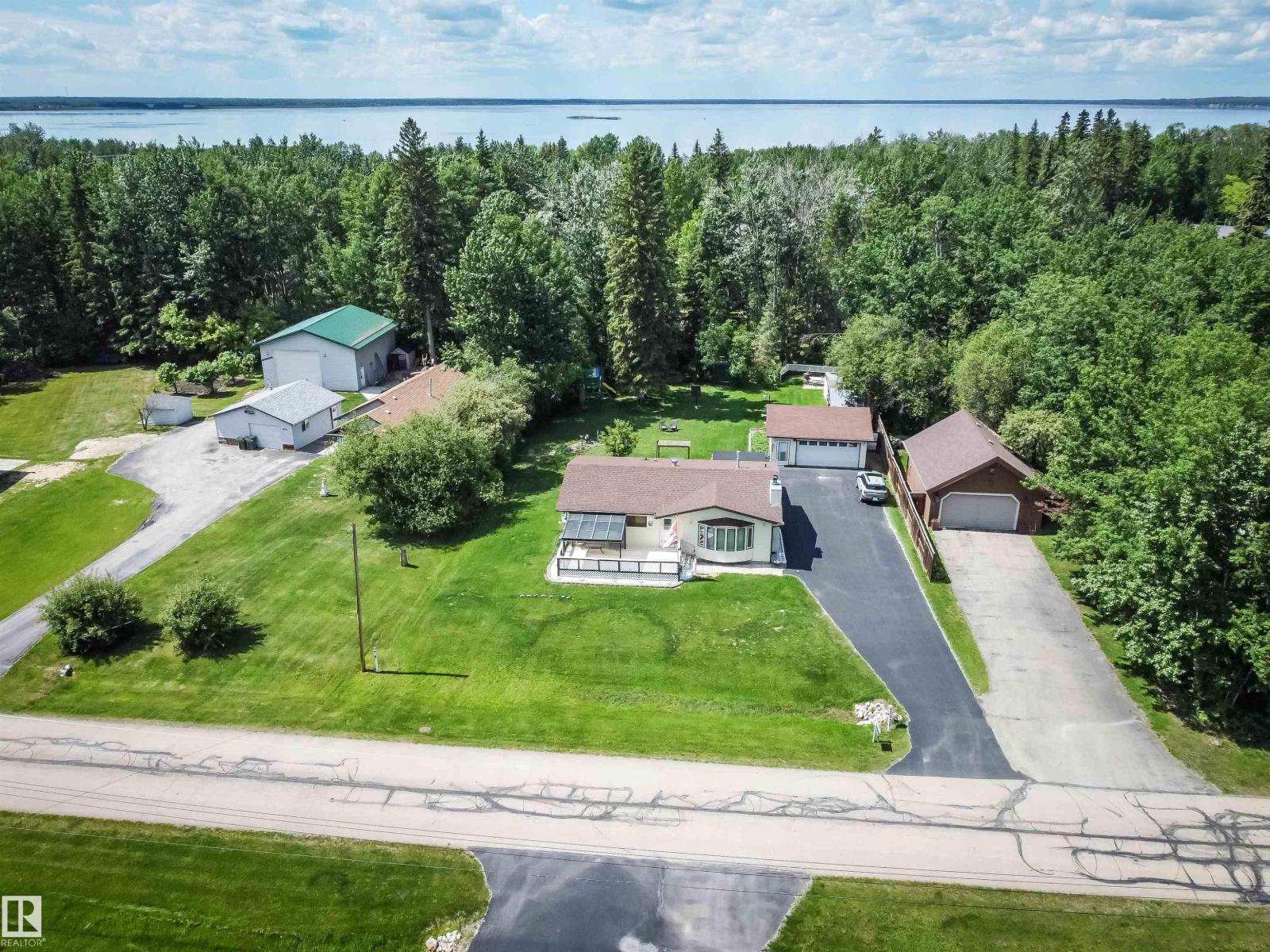 4828 48 St, Rural Lac Ste. Anne County, Alberta T0E 0A0 - Photo 1 - E4506137