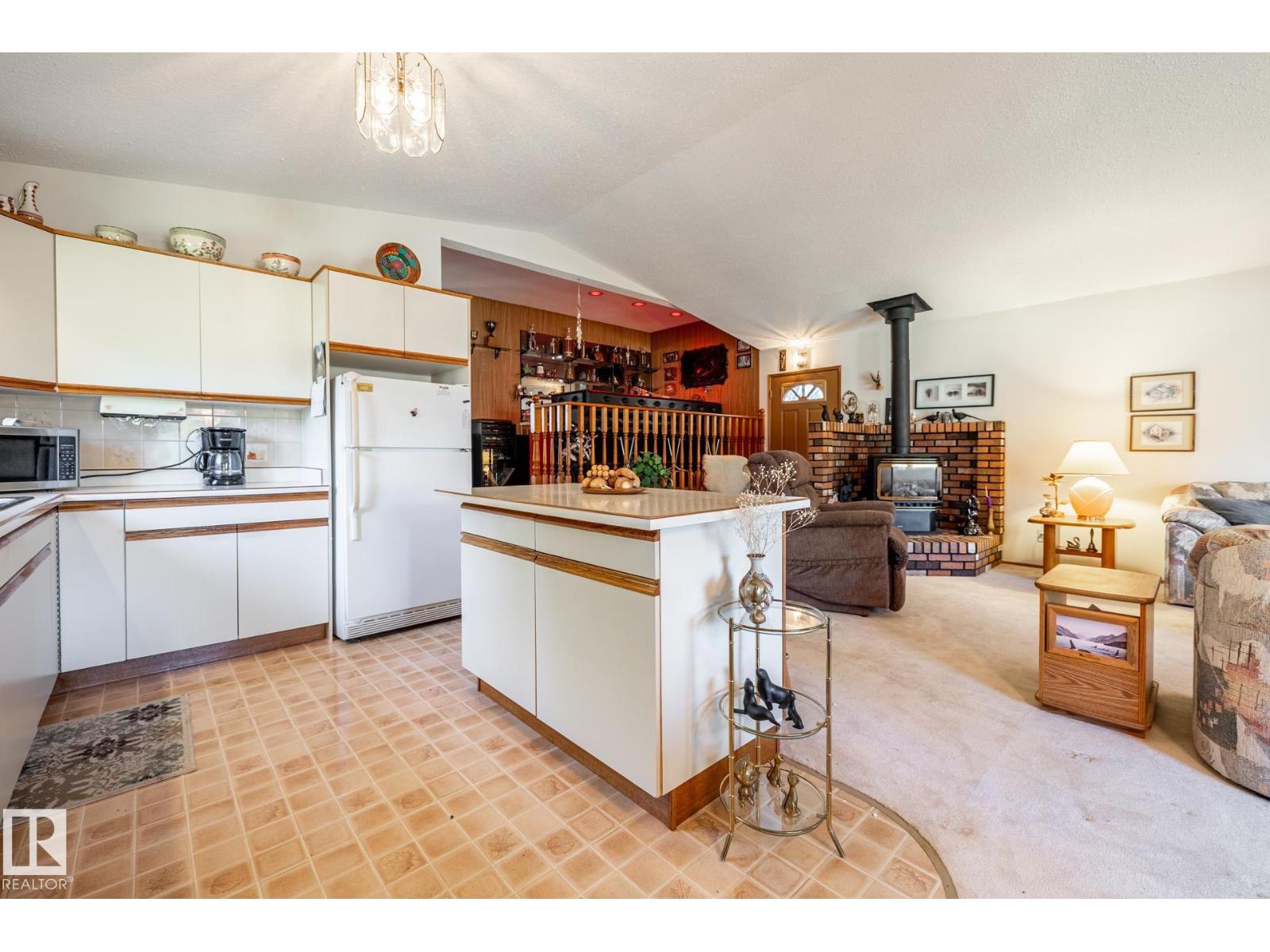 614 1 Av, Rural Wetaskiwin County, Alberta T0C 1X0 - Photo 12 - E4506300