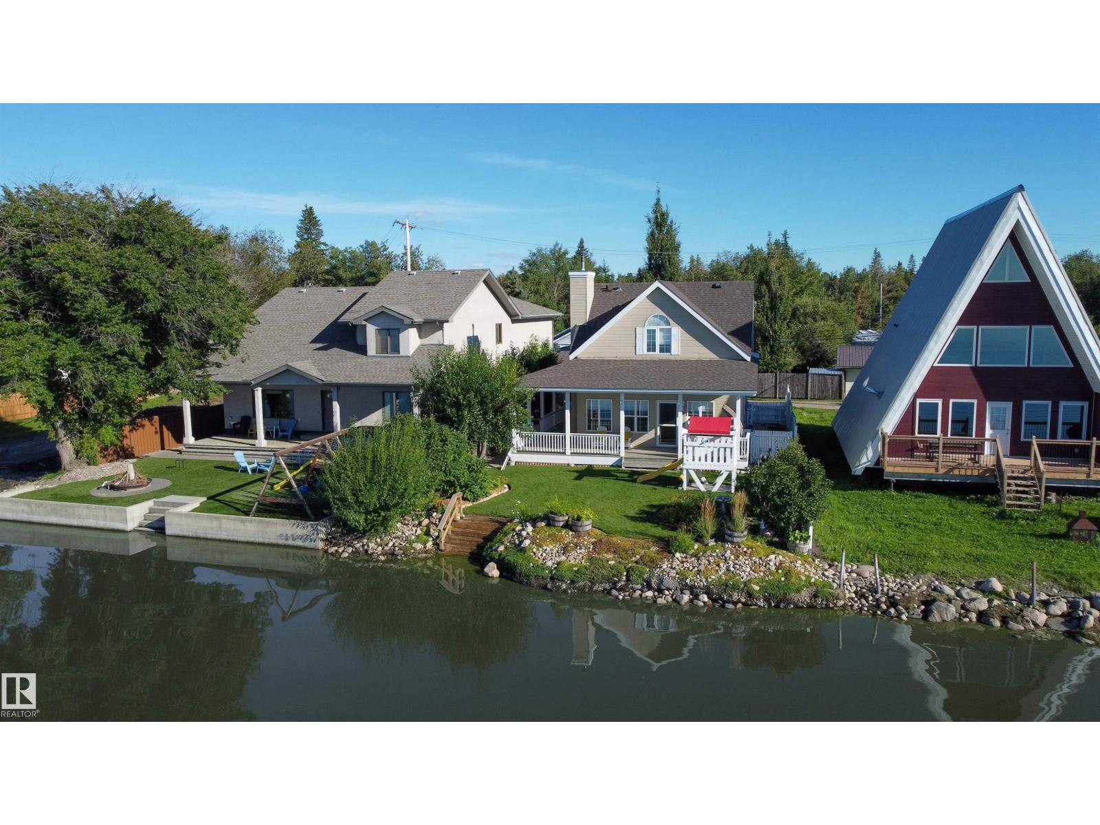 5309 51 AV, Rural Lac Ste. Anne County, Alberta