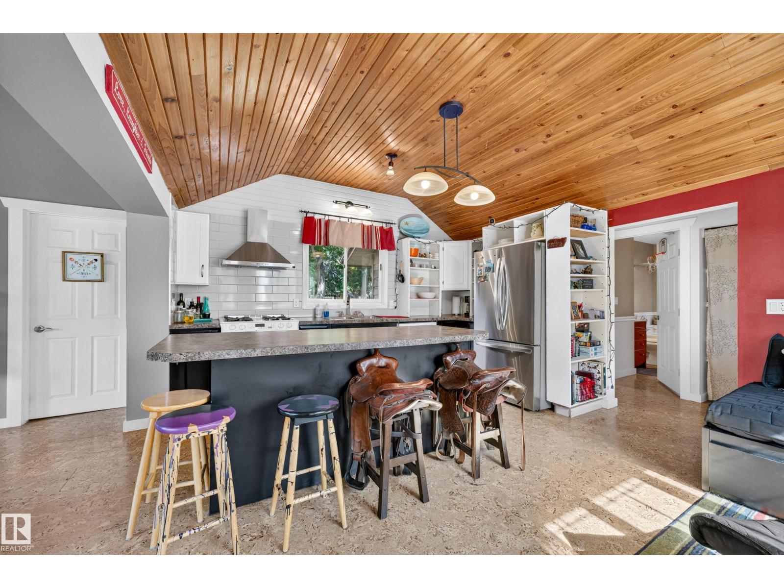 208 1 Av, Rural Wetaskiwin County, Alberta  T0C 1X0 - Photo 12 - E4506846