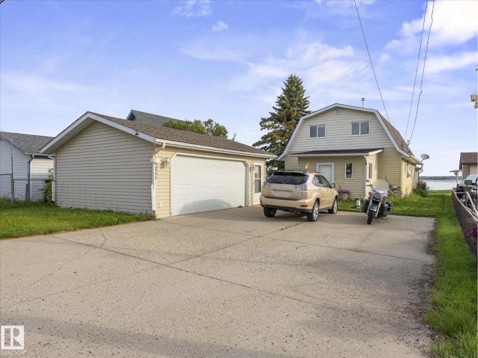 6326 50 Av, Rural Lac Ste. Anne County, Alberta T0E 0A0 - Photo 2 - E4507867