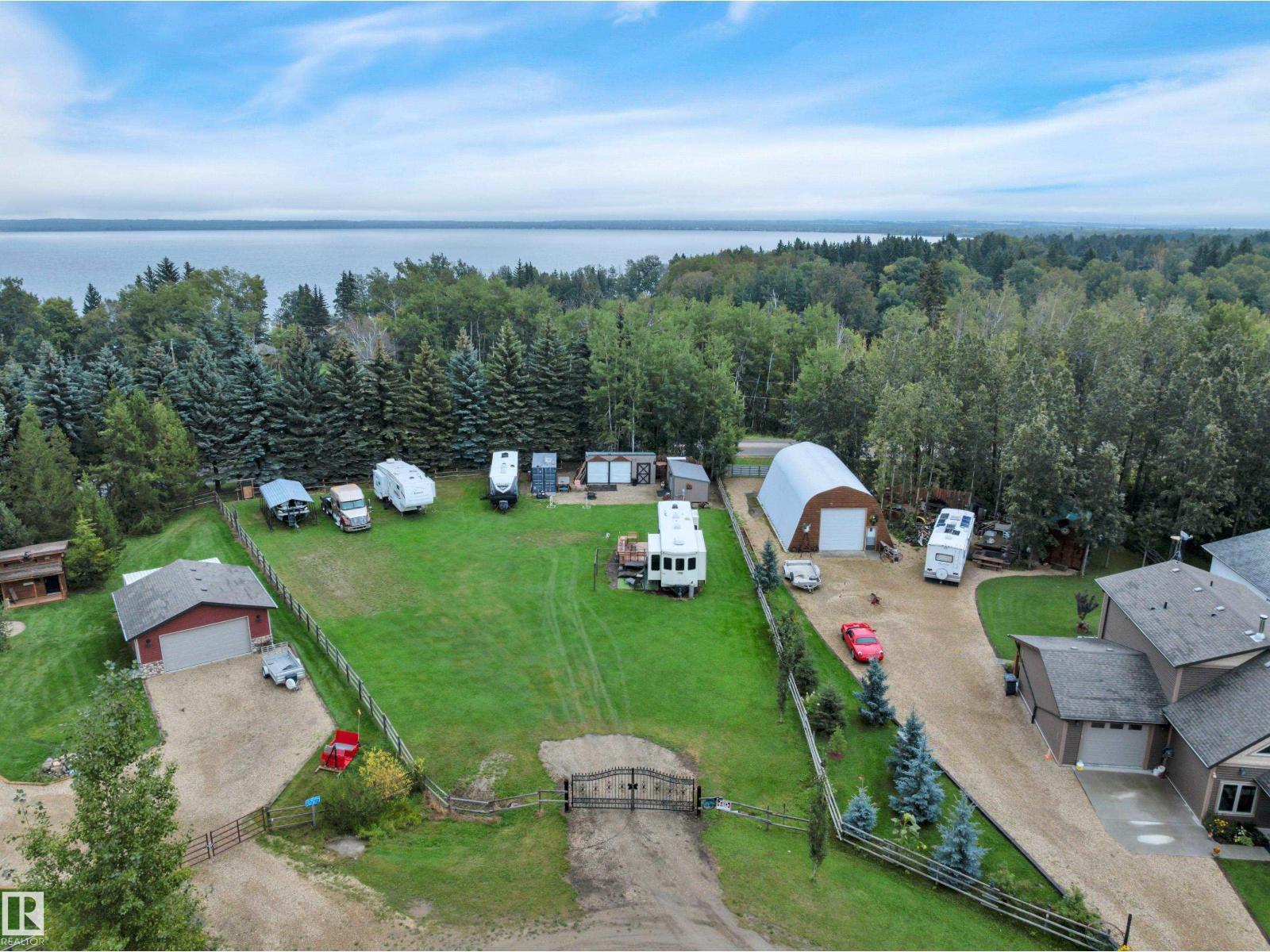 #14 462054 Range Road 11, Rural Wetaskiwin County, Alberta  T0C 1Z0 - Photo 1 - E4507970