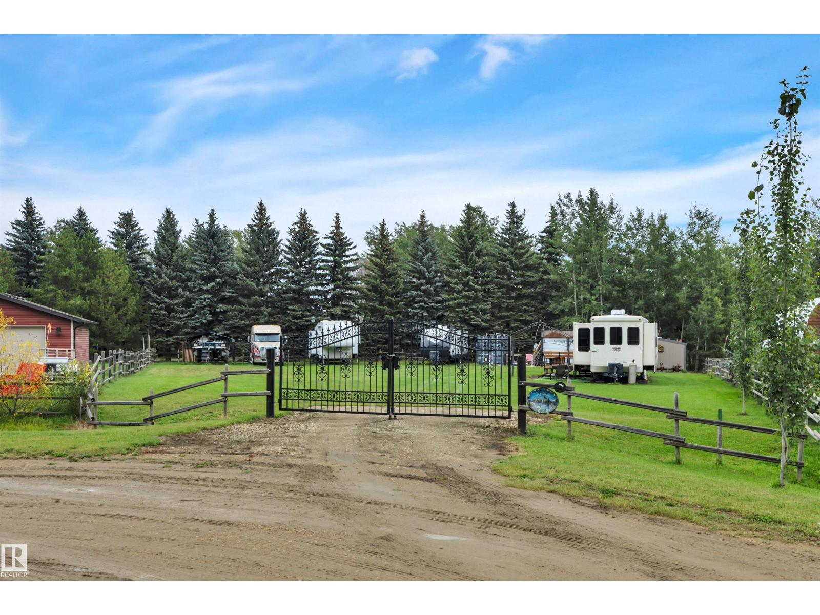 #14 462054 Range Road 11, Rural Wetaskiwin County, Alberta  T0C 1Z0 - Photo 3 - E4507970