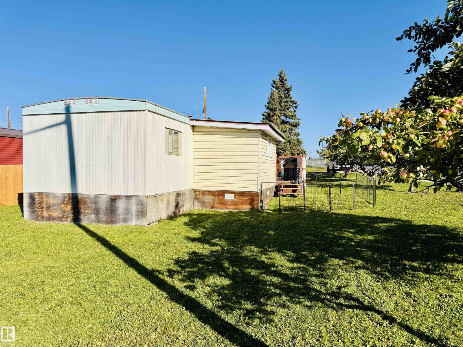 5404 47 Av, Drayton Valley, Alberta T7A 1K7 - Photo 4 - E4509132