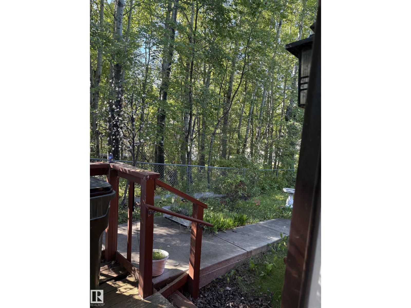 1807 Cove Cresent, Rural Lac Ste. Anne County, Alberta  T0E 0L0 - Photo 2 - E4509181