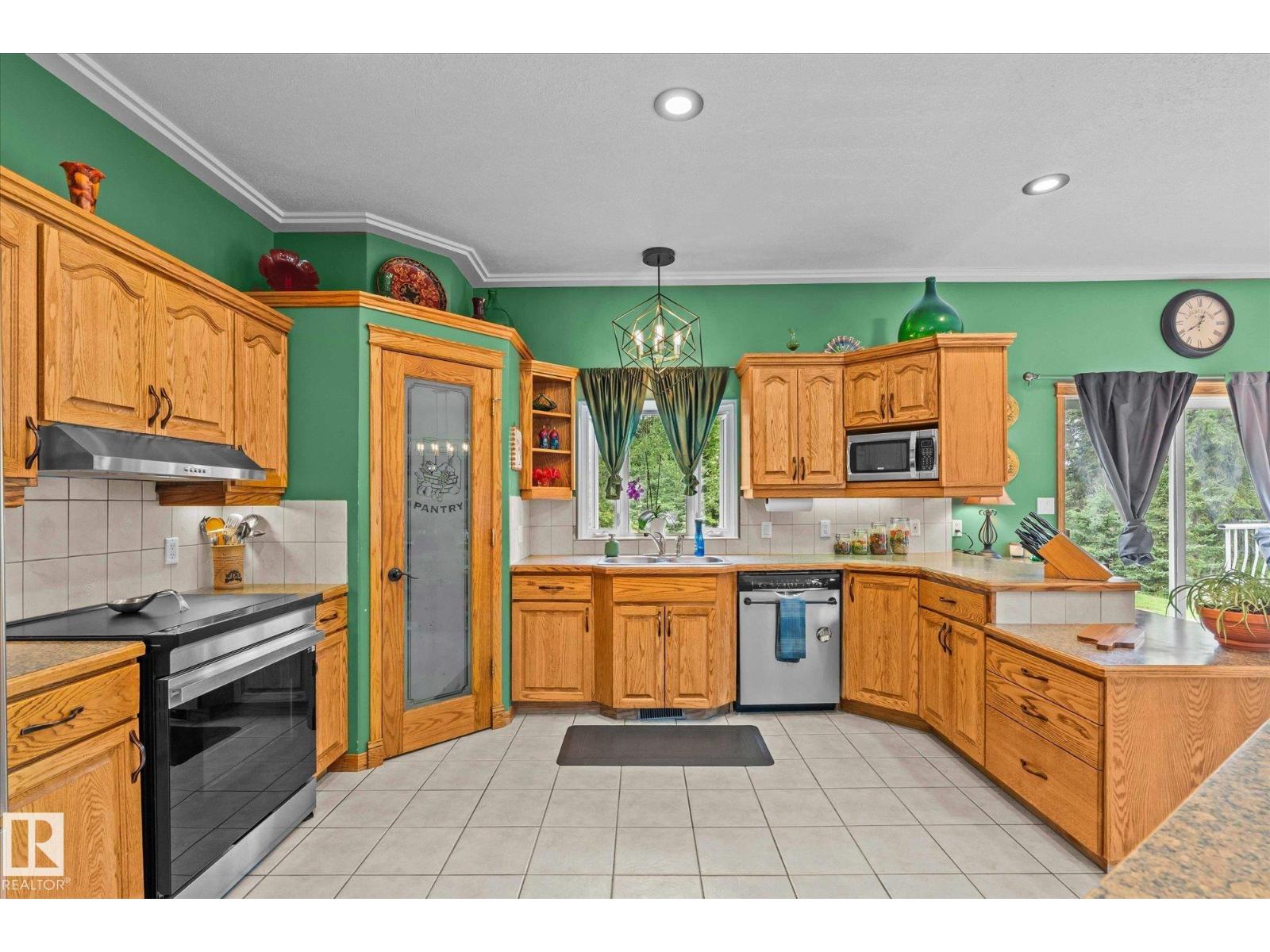 54426 Rge Road 15, Rural Lac Ste. Anne County, Alberta T0E 1V0 - Photo 10 - E4509456