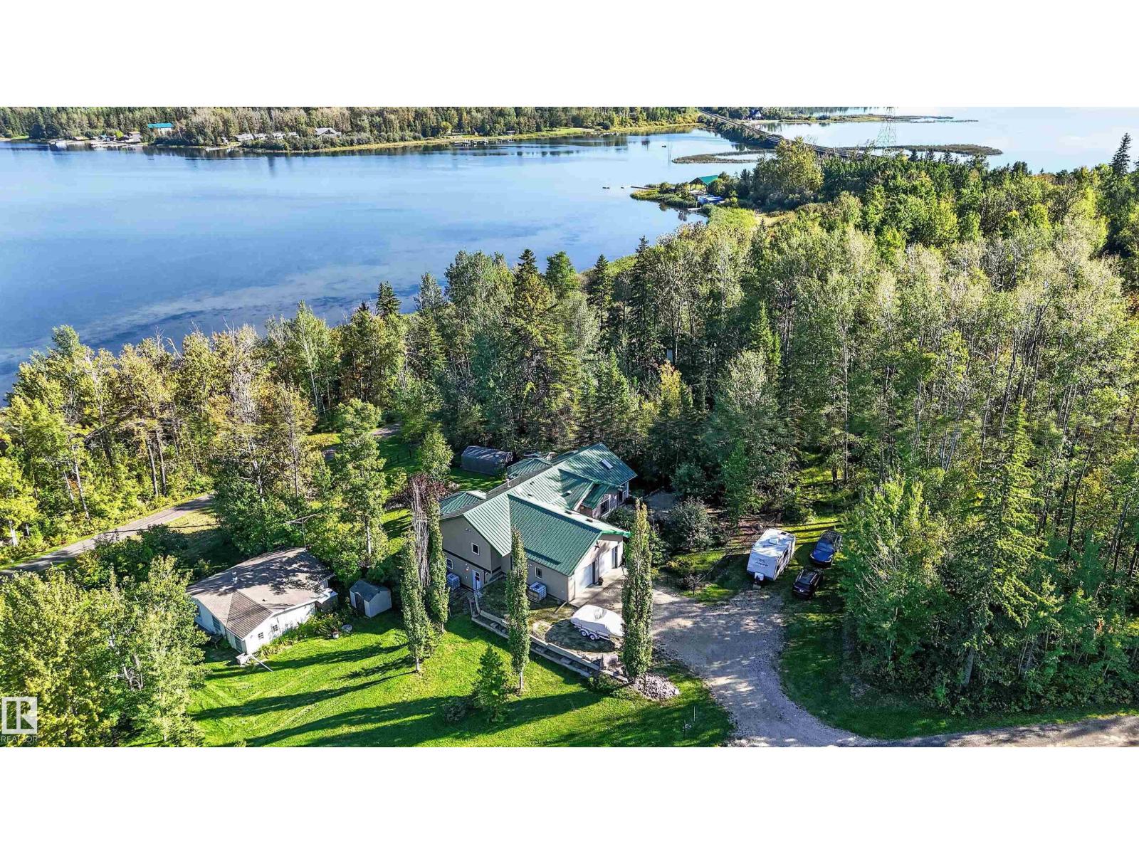 225 Bayview Dr, Rural Parkland County, Alberta T0E 2K0 - Photo 1 - E4509561