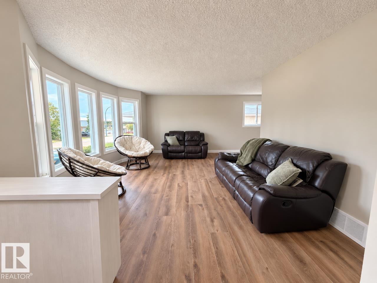 181 Porter, Millet, Alberta T0C 1Z0 - Photo 6 - E4509725