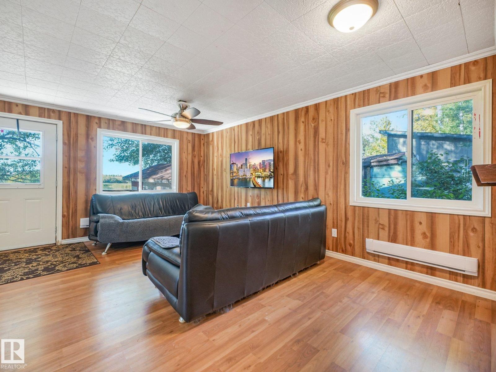 52220 Hwy 770, Rural Parkland County, Alberta T0E 0H0 - Photo 12 - E4510461