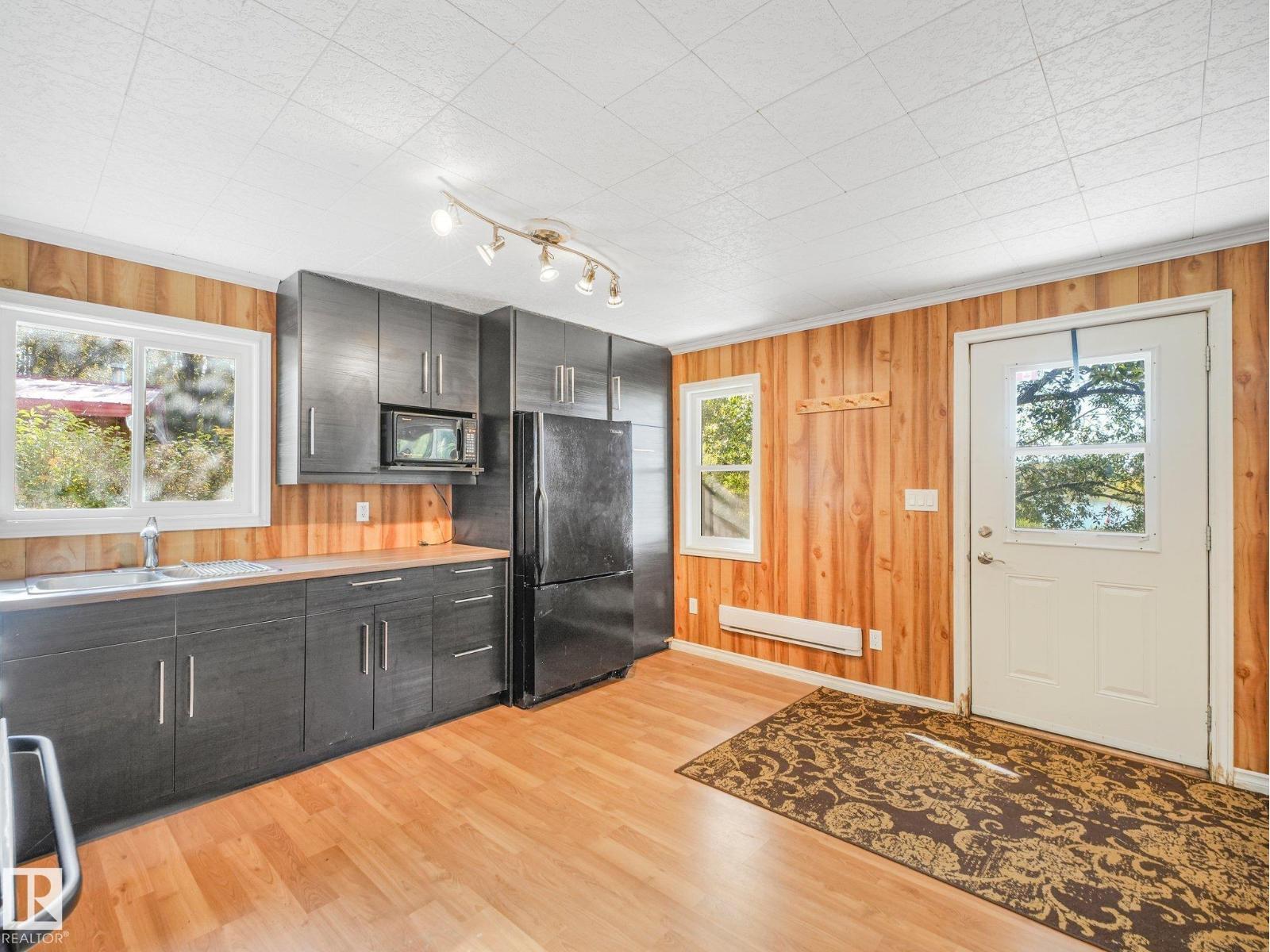 52220 Hwy 770, Rural Parkland County, Alberta T0E 0H0 - Photo 9 - E4510461