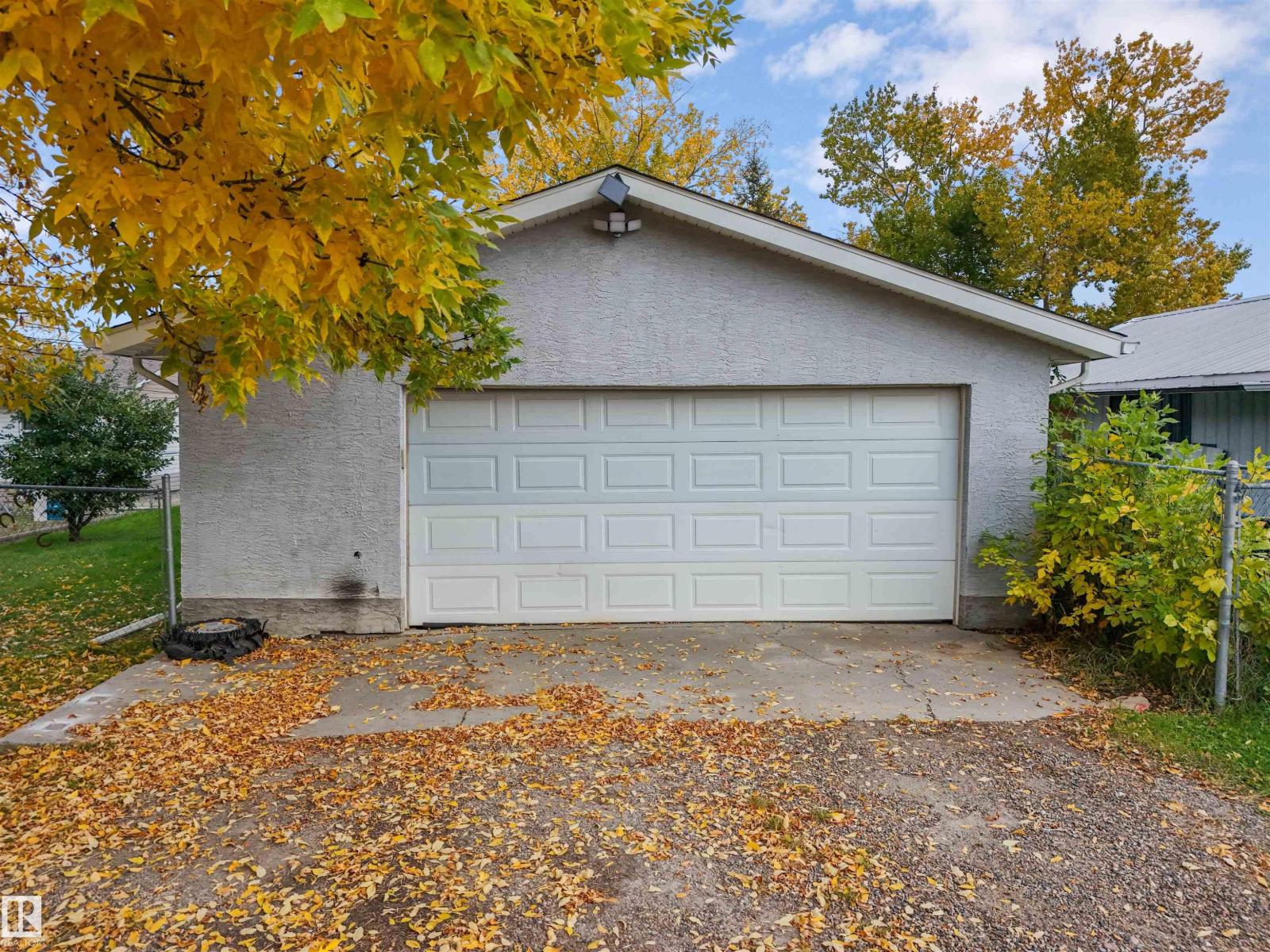 5012 45 St, Drayton Valley, Alberta T7A 1C1 - Photo 9 - E4510552