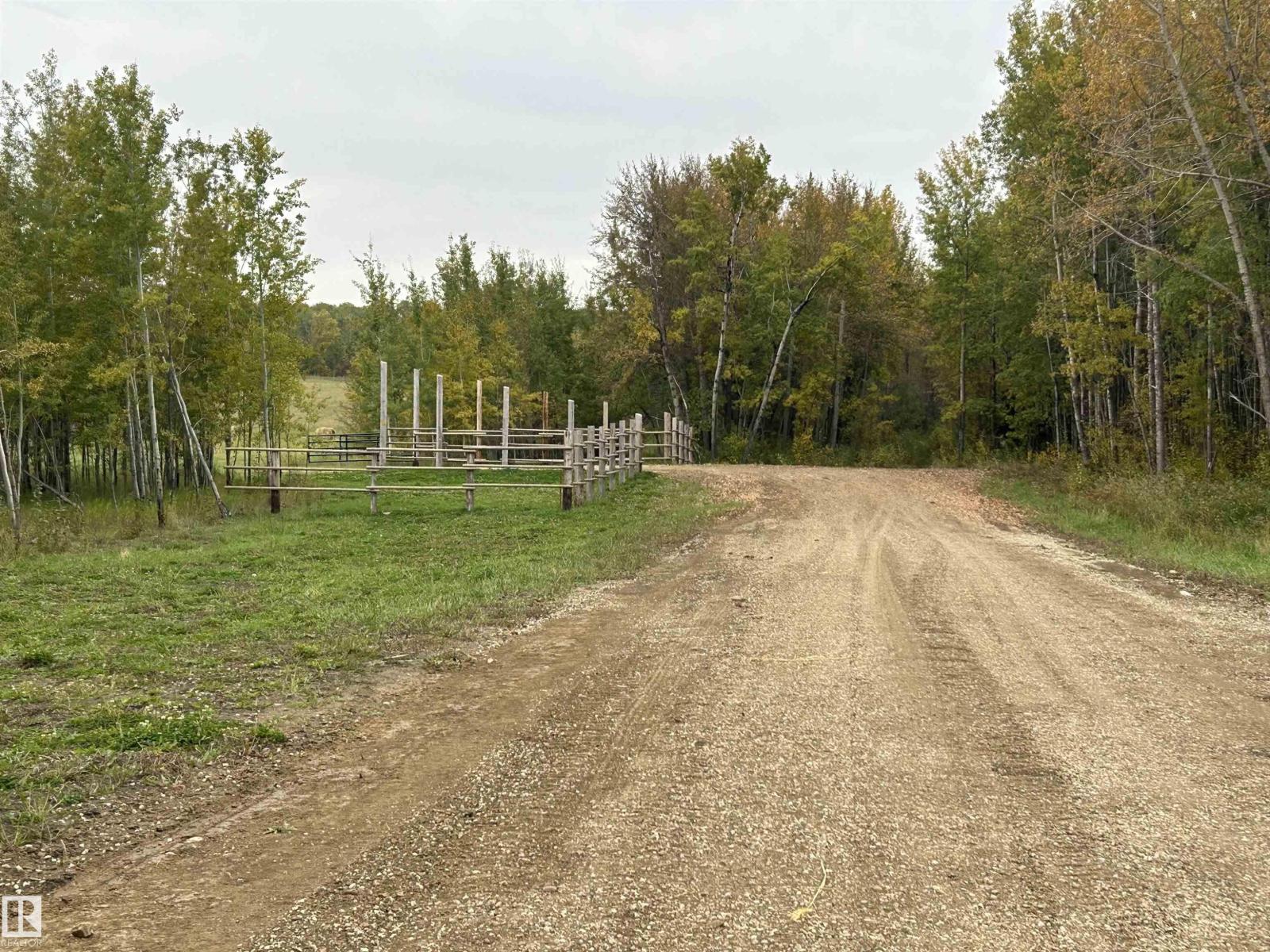 Rr 20 Twp 544, Rural Lac Ste. Anne County, Alberta T0E 1G0 - Photo 1 - E4510662