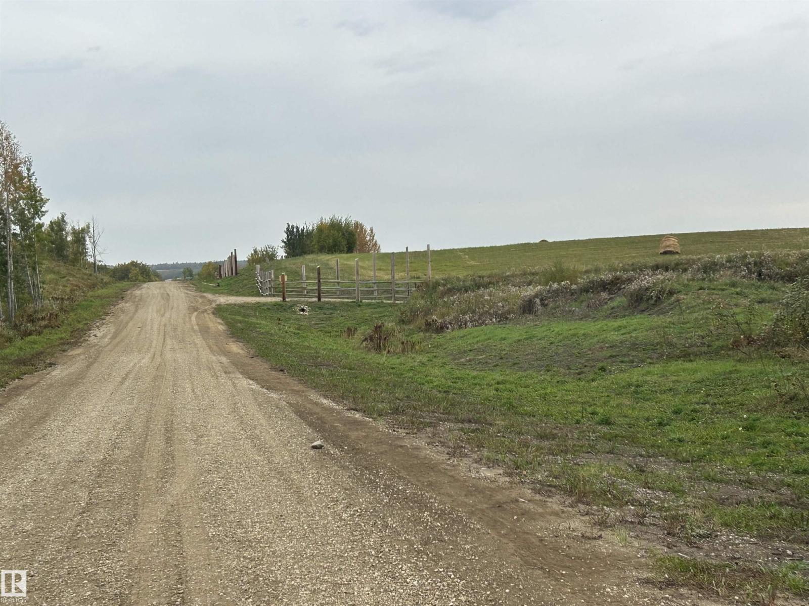 Rr 20 Twp 544, Rural Lac Ste. Anne County, Alberta T0E 1G0 - Photo 2 - E4510662