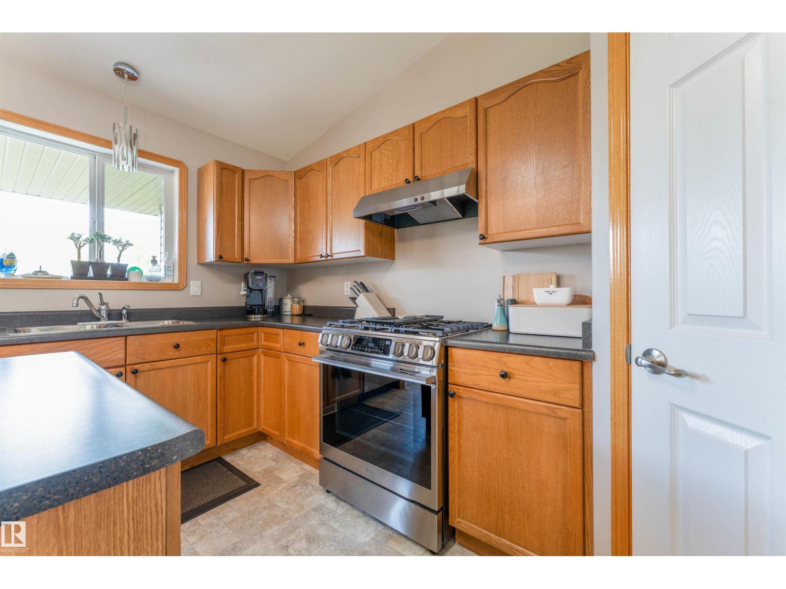 3924 44 Av, Drayton Valley, Alberta T7A 0A1 - Photo 15 - E4510734