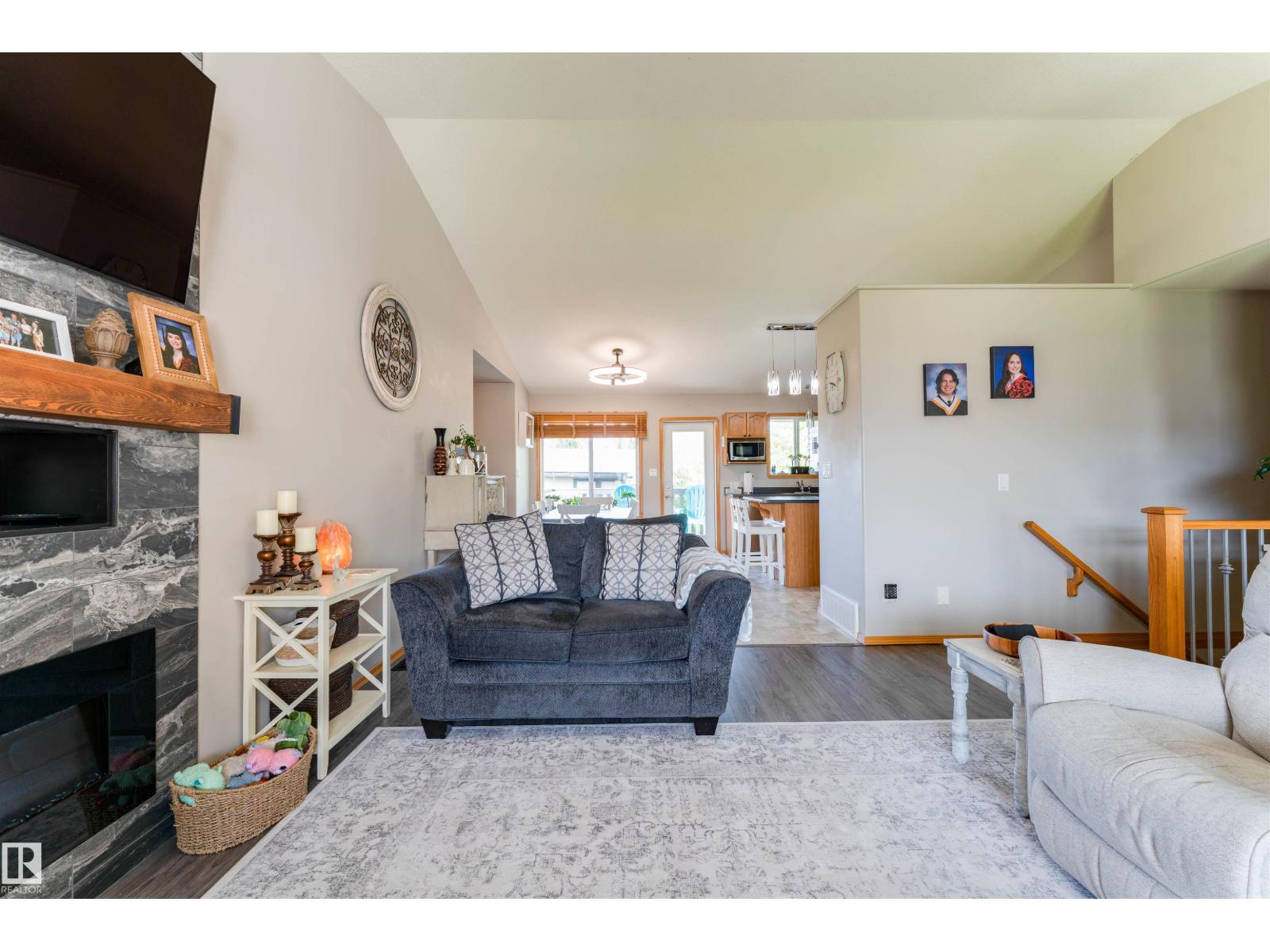 3924 44 Av, Drayton Valley, Alberta T7A 0A1 - Photo 6 - E4510734