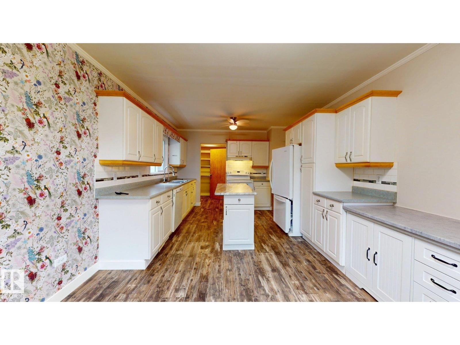 5304 50 St, Tomahawk, Alberta T0E 2H0 - Photo 14 - E4510771