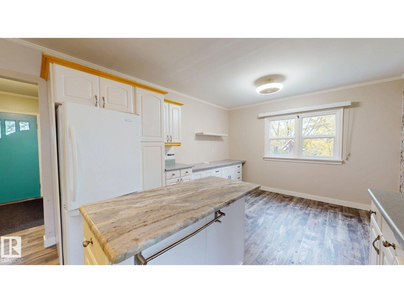 5304 50 St, Tomahawk, Alberta T0E 2H0 - Photo 15 - E4510771