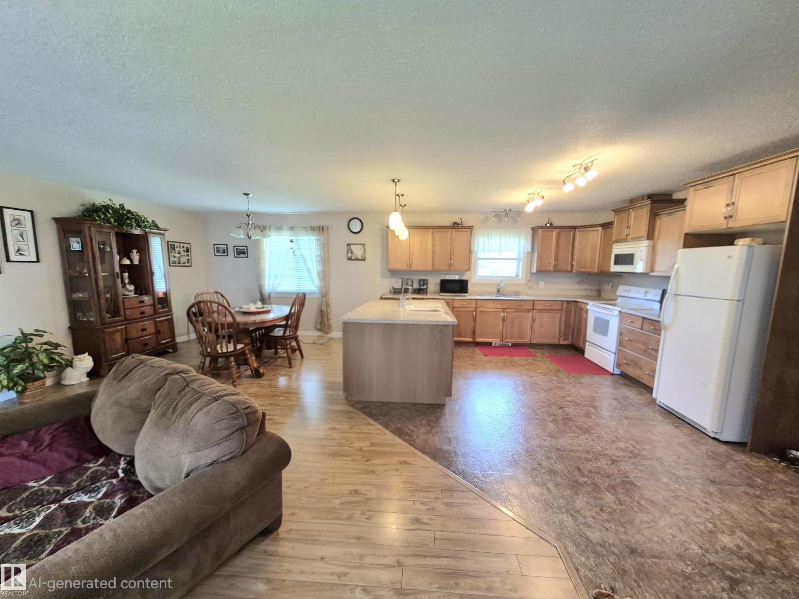 4921 51 Av, Wildwood, Alberta T0E 2M0 - Photo 5 - E4510844